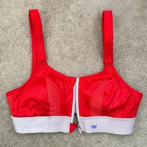 SheFit Ultimate Sports Bra